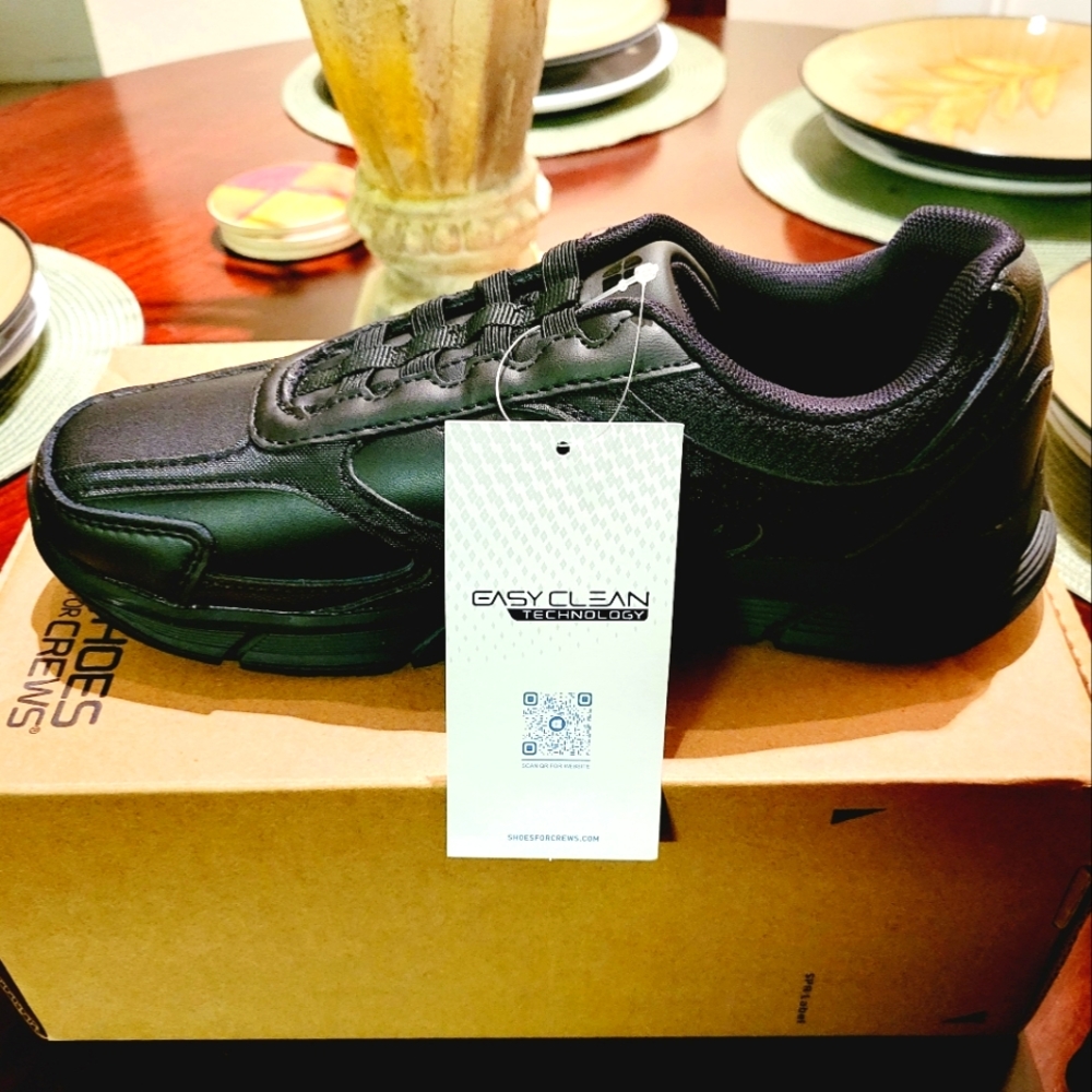 Shoes for crews